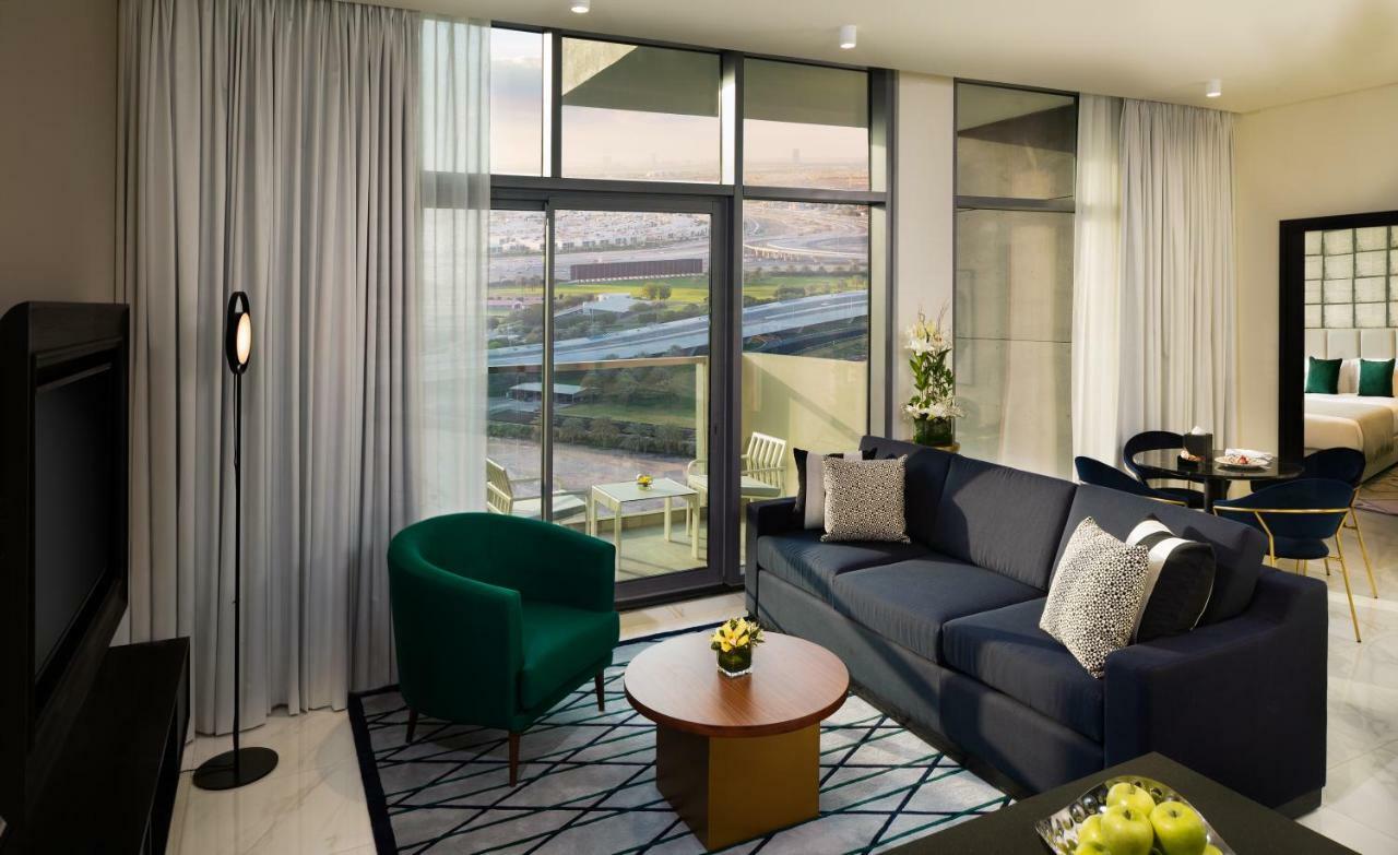 Millennium Atria Business Bay Aparthotel Дубай Екстериор снимка