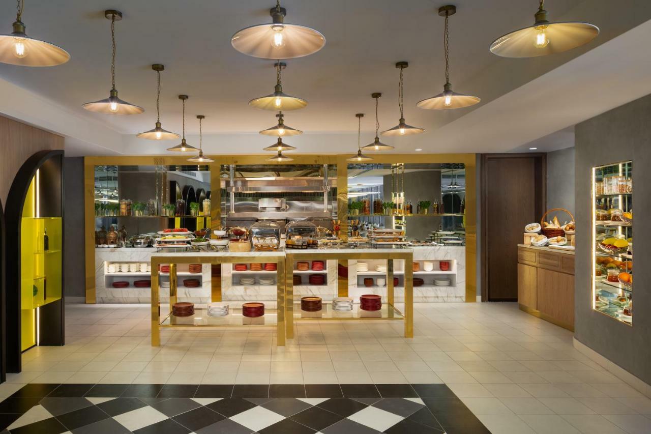 Millennium Atria Business Bay Aparthotel Дубай Екстериор снимка The Kitchen